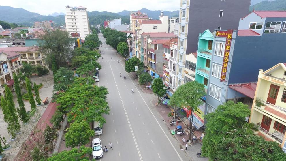 Khach San Kim Dong Hotel Hoang Nga Exterior photo